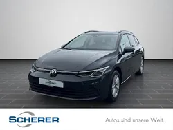 Grau Gebraucht 2021 VW Golf VIII Life Kombi | 16.280 € (Fairer Preis)