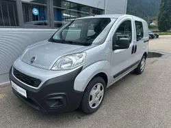 Grau Gebraucht 2020 Fiat Fiorino Van / Kleinbus | 9.990 € (Superpreis)