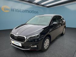 Schwarz Neu 2025 Skoda Fabia Kleinwagen | 22.649 € (Etwas zu teuer)