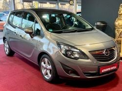 Braun Gebraucht 2011 Opel Meriva Innovation Van / Kleinbus | 3.490 € (Superpreis)
