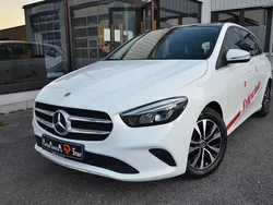 Polarweiss Gebraucht 2021 Mercedes B200 Van / Kleinbus | 15.990 € (Guter Preis)