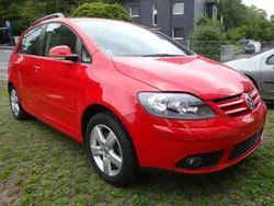 Rot Gebraucht 2008 VW Golf Plus Cross United Van / Kleinbus | 6.800 € (Etwas zu teuer)
