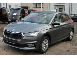 Grau metallic Neu 2025 Skoda Fabia Kleinwagen | 19.695 € (Fairer Preis)