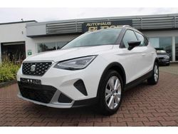 Weiss Gebraucht 2022 Seat Arona CONNECT SUV | 18.970 € (Fairer Preis)