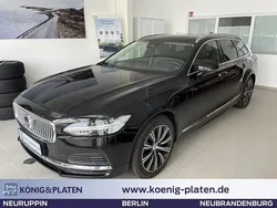 Onyx black (schwarz) Gebraucht 2021 Volvo V90 Inscription Kombi | 34.900 € (Guter Preis)