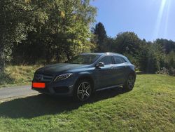 Blau Gebraucht 2015 Mercedes GLA200 AMG line SUV | 14.899 € (Fairer Preis)