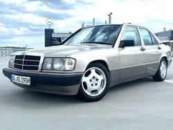 Gold Gebraucht 1989 Mercedes 190 Limousine | 3.790 €
