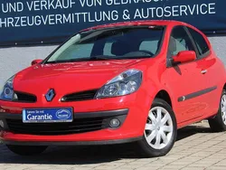 Rot Gebraucht 2007 Renault Clio III Dynamique Kleinwagen | 4.890 € (Fairer Preis)