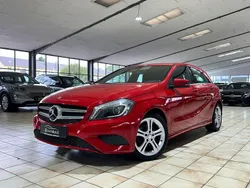 Rot Gebraucht 2014 Mercedes A180 Limousine | 13.800 € (Fairer Preis)