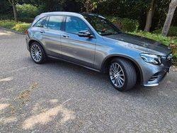 Grau Gebraucht 2017 Mercedes GLC43 AMG AMG SUV | 34.500 € (Fairer Preis)