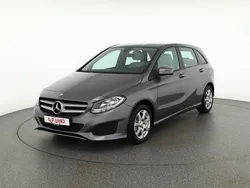 Grau Gebraucht 2016 Mercedes B200 Van / Kleinbus | 17.990 € (Etwas zu teuer)