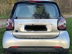 Grau Gebraucht 2022 Smart ForTwo Electric Drive Passion Coupé | 12.750 € (Guter Preis)