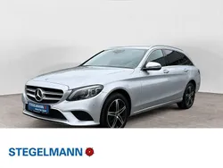 Iridiumsilber metalliclack Gebraucht 2021 Mercedes C220 Avantgarde Kombi | 26.210 € (Guter Preis)