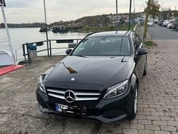 Schwarz Gebraucht 2016 Mercedes 200 Limousine | 12.600 €