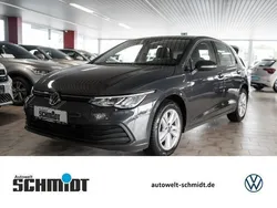 Uranograu Gebraucht 2022 VW Golf VIII Life Limousine | 18.480 € (Fairer Preis)