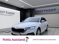 Weiss Gebraucht 2022 Skoda Octavia Style Kombi | 19.221 € (Superpreis)