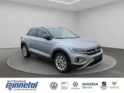 Silber Gebraucht 2024 VW T-Roc Style SUV | 29.850 € (Fairer Preis)