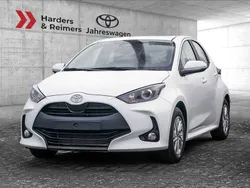 Weiss Neu 2025 Toyota Yaris Hybrid Kleinwagen | 22.880 € (Superpreis)