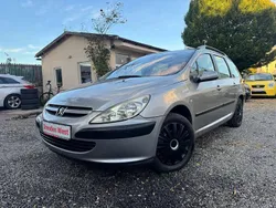 Grau Gebraucht 2004 Peugeot 307 Tendance Kombi | 1.000 € (Guter Preis)