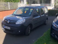 Grau Gebraucht 2016 Renault Kangoo Van / Kleinbus | 6.500 € (Fairer Preis)