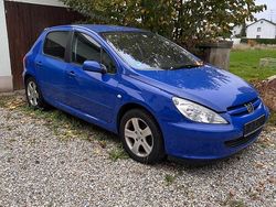 Blau Gebraucht 2004 Peugeot 307 Limousine | 200 €