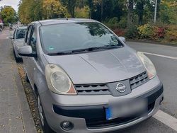 Grau Gebraucht 2006 Nissan Qashqai SUV | 1.650 €