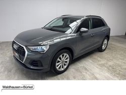 Nanograu (metallic) Gebraucht 2022 Audi Q3 Comfort SUV | 29.950 € (Guter Preis)