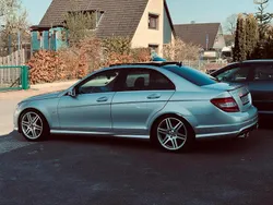 Silber Gebraucht 2009 Mercedes C320 AMG Limousine | 11.200 € (Fairer Preis)