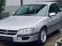 Silber Gebraucht 1997 Opel Omega Limousine | 1.200 € (Fairer Preis)