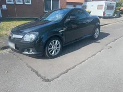 Schwarz Gebraucht 2005 Opel Tigra Cabrio | 2.499 € (Guter Preis)