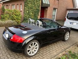 Schwarz Gebraucht 2005 Audi TT Roadster Cabrio | 8.600 €