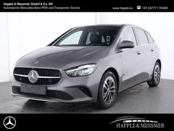 Lack mountaingrau (metallic) Gebraucht 2023 Mercedes B250 Progressive Van / Kleinbus | 38.650 € (Fairer Preis)