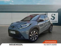 Grün Neu 2025 Toyota Aygo Kleinwagen | 19.980 €