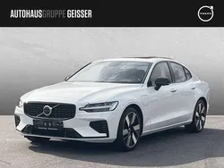 Crystal weiß perleffekt Gebraucht 2024 Volvo S60 Ultimate Limousine | 39.890 € (Guter Preis)