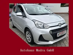 Silber Gebraucht 2019 Hyundai i10 YES! Kleinwagen | 13.500 € (Fairer Preis)