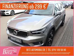 Grau (pebble grey / metallic) Gebraucht 2021 Volvo XC40 Inscription SUV | 29.490 € (Superpreis)