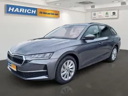 Graphitegrau metallic Gebraucht 2025 Skoda Octavia Kombi | 32.980 € (Fairer Preis)