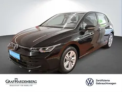 Schwarz Gebraucht 2024 VW Golf VIII Life Limousine | 24.980 € (Fairer Preis)
