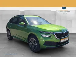 Grün Gebraucht 2021 Skoda Kamiq Drive SUV | 20.390 € (Guter Preis)