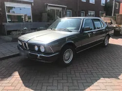 Grau Gebraucht 1986 BMW 735 Limousine | 9.500 €