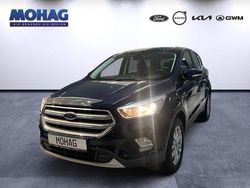 Blau Gebraucht 2017 Ford Kuga Trend SUV | 13.490 € (Guter Preis)