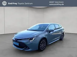 Manhattangrau metallic Gebraucht 2022 Toyota Corolla Team Kombi | 24.690 € (Guter Preis)