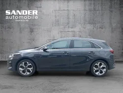 Grau Gebraucht 2019 Kia Ceed Limousine | 17.450 € (Fairer Preis)