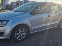 Silber Gebraucht 2011 VW Polo Trendline Limousine | 2.489 € (Superpreis)