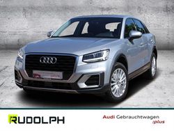Florettsilber metallic Gebraucht 2017 Audi Q2 Design SUV | 16.990 € (Fairer Preis)