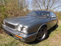 Grün Gebraucht 1995 Jaguar X300 Limousine | 12.850 €