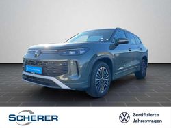 Cipressinogrün metallic (metallic) Gebraucht 2025 VW Tayron Life SUV | 41.880 € (Guter Preis)