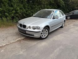 Silber Gebraucht 2003 BMW 316 Compact Kleinwagen | 2.000 € (Guter Preis)