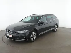 Grau Gebraucht 2021 VW Passat GTE Kombi | 20.330 € (Guter Preis)