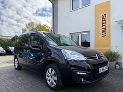 Schwarz Gebraucht 2016 Citroën Berlingo SELECTION Van / Kleinbus | 8.885 € (Fairer Preis)